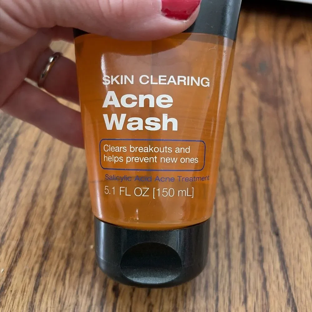 Neutrogena men skin
